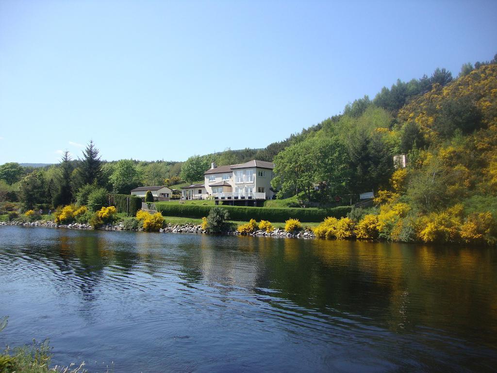 Avalon Hotel อินเวอร์เนส ภายนอก รูปภาพ